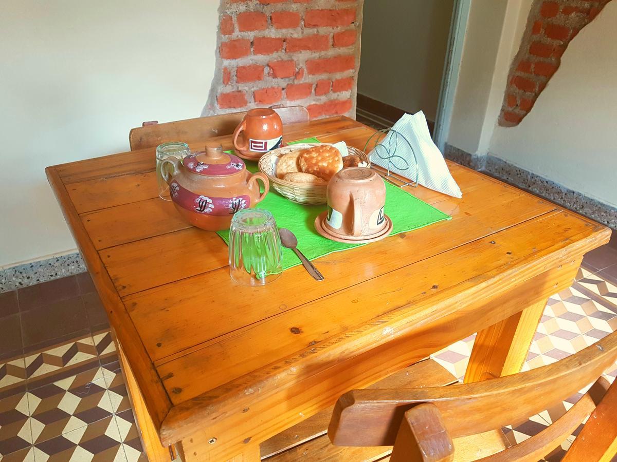 Hostal Sante Tinogasta Esterno foto